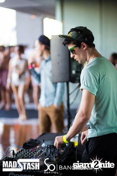 SO Pool + Foam Party April (Album 2) — photo 2