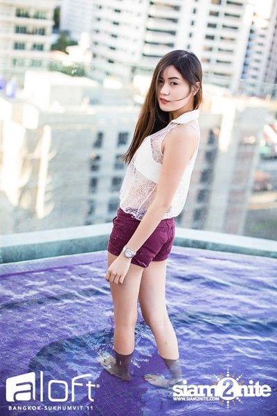 Aloft Pool Party 'Sexy White T-Shirt' — photo 73