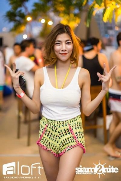 Aloft Pool Party 'Sexy White T-Shirt' — photo 181