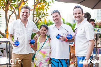Aloft Pool Party 'Sexy White T-Shirt' — photo 155