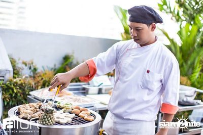 Aloft Pool Party 'Sexy White T-Shirt' — photo 30