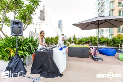Aloft Pool Party 'Sexy White T-Shirt' — photo 8
