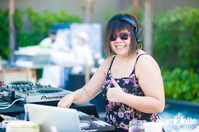 KOOL BY THE POOL (Album 1) — photo 14