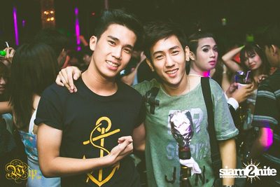 Friday Night — photo 3