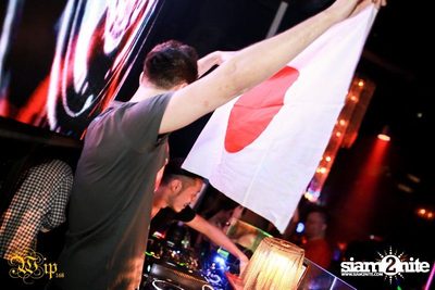 BREAK & BURN w/ DJ Kento & DJ TSVI — photo 78