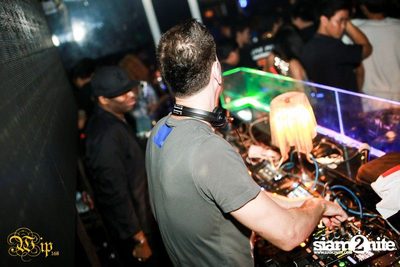 BREAK & BURN w/ DJ Kento & DJ TSVI — photo 109