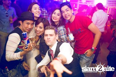 Red Bull "Red Monday" — photo 64