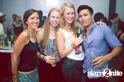 Red Bull "Red Monday" — photo 55