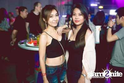 Red Bull "Red Monday" — photo 15