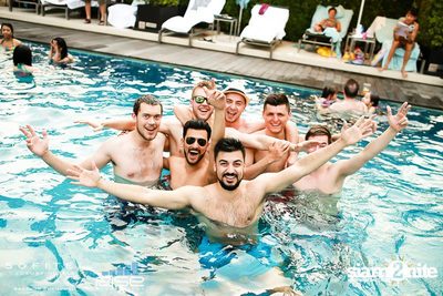 Curfew Approved Pool Party — photo 3