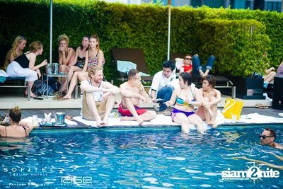 KOOL BY THE POOL — photo 82