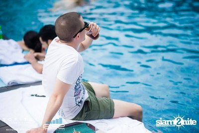 KOOL BY THE POOL — photo 5