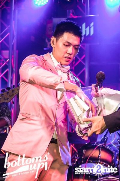 New & Jiew in Wonderland Concert (Album 1) — photo 131