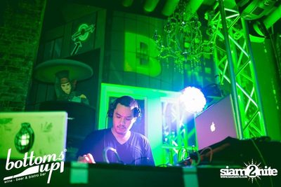 New & Jiew in Wonderland Concert (Album 2) — photo 13