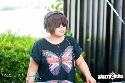 KOOL BY THE POOL — photo 26