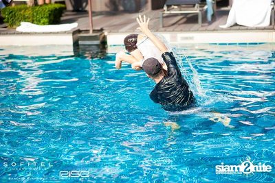 KOOL BY THE POOL — photo 29