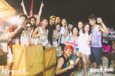 FINALE Beach Party ที่ ฟินาเล่ บาร์, เกาะเสม็ด — photo 188