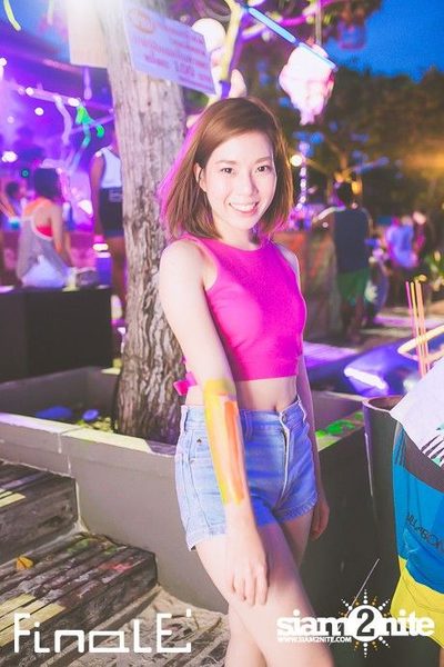 FINALE Beach Party ที่ ฟินาเล่ บาร์, เกาะเสม็ด — photo 72