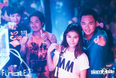 FINALE Beach Party ที่ ฟินาเล่ บาร์, เกาะเสม็ด — photo 178