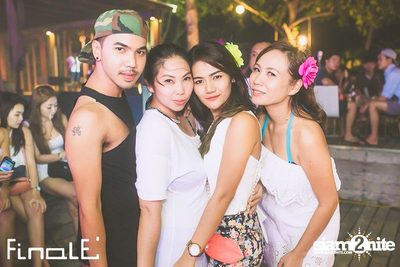 FINALE Beach Party ที่ ฟินาเล่ บาร์, เกาะเสม็ด — photo 125