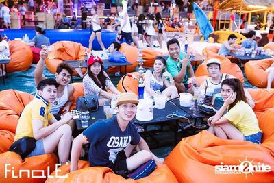 FINALE Beach Party ที่ ฟินาเล่ บาร์, เกาะเสม็ด — photo 58