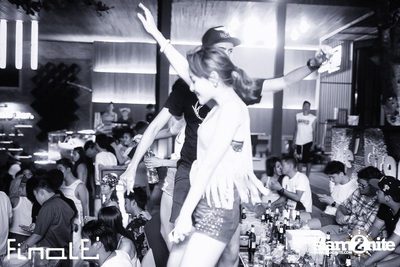FINALE Beach Party ที่ ฟินาเล่ บาร์, เกาะเสม็ด — photo 344