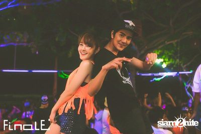 FINALE Beach Party ที่ ฟินาเล่ บาร์, เกาะเสม็ด — photo 356