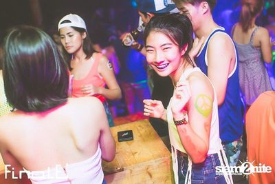 FINALE Beach Party ที่ ฟินาเล่ บาร์, เกาะเสม็ด — photo 202