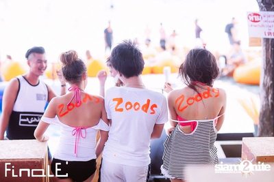 FINALE Beach Party ที่ ฟินาเล่ บาร์, เกาะเสม็ด — photo 36