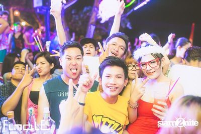 FINALE Beach Party ที่ ฟินาเล่ บาร์, เกาะเสม็ด — photo 237