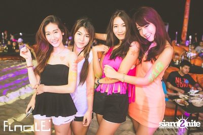 FINALE Beach Party ที่ ฟินาเล่ บาร์, เกาะเสม็ด — photo 110