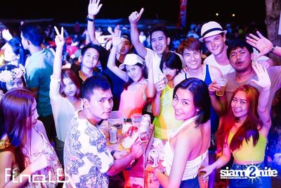 FINALE Beach Party ที่ ฟินาเล่ บาร์, เกาะเสม็ด — photo 326