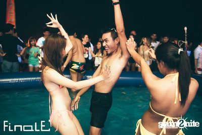 FINALE Beach Party ที่ ฟินาเล่ บาร์, เกาะเสม็ด — photo 233