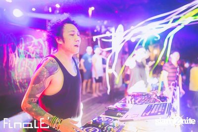 FINALE Beach Party ที่ ฟินาเล่ บาร์, เกาะเสม็ด — photo 300