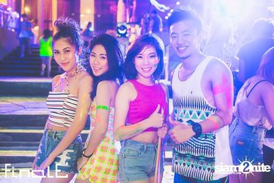 FINALE Beach Party ที่ ฟินาเล่ บาร์, เกาะเสม็ด — photo 87