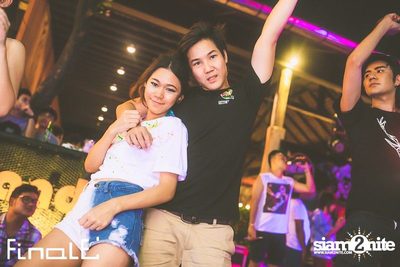 FINALE Beach Party ที่ ฟินาเล่ บาร์, เกาะเสม็ด — photo 310
