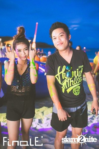 FINALE Beach Party ที่ ฟินาเล่ บาร์, เกาะเสม็ด — photo 76