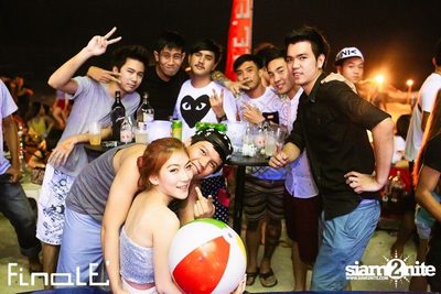 FINALE Beach Party ที่ ฟินาเล่ บาร์, เกาะเสม็ด — photo 226