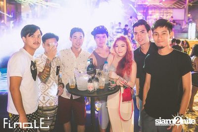 FINALE Beach Party ที่ ฟินาเล่ บาร์, เกาะเสม็ด — photo 114