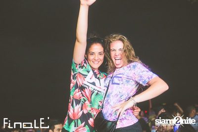 FINALE Beach Party ที่ ฟินาเล่ บาร์, เกาะเสม็ด — photo 317