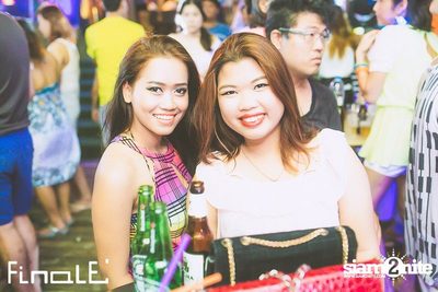 FINALE Beach Party ที่ ฟินาเล่ บาร์, เกาะเสม็ด — photo 198