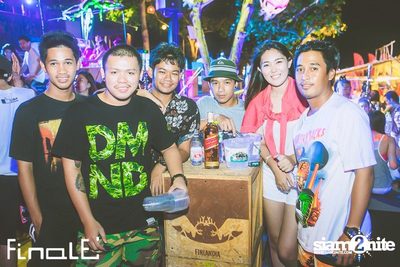 FINALE Beach Party ที่ ฟินาเล่ บาร์, เกาะเสม็ด — photo 94