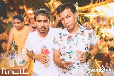 FINALE Beach Party ที่ ฟินาเล่ บาร์, เกาะเสม็ด — photo 168