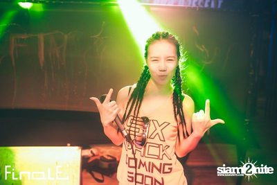 FINALE Beach Party ที่ ฟินาเล่ บาร์, เกาะเสม็ด — photo 136