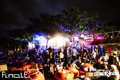 FINALE Beach Party ที่ ฟินาเล่ บาร์, เกาะเสม็ด — photo 369