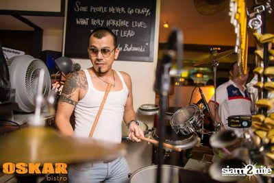 Num T-Bone Live — photo 96