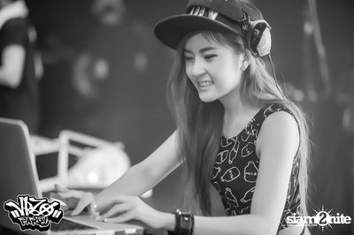 VRZO Wassup Island (Album 2) — photo 2