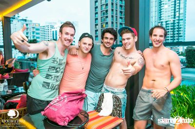 Famous Pool Party — photo 60