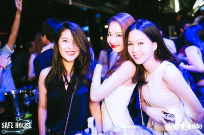 Suharit Siamwalla Colorful Party — photo 22
