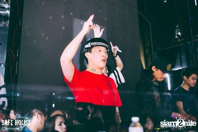 Suharit Siamwalla Colorful Party — photo 131